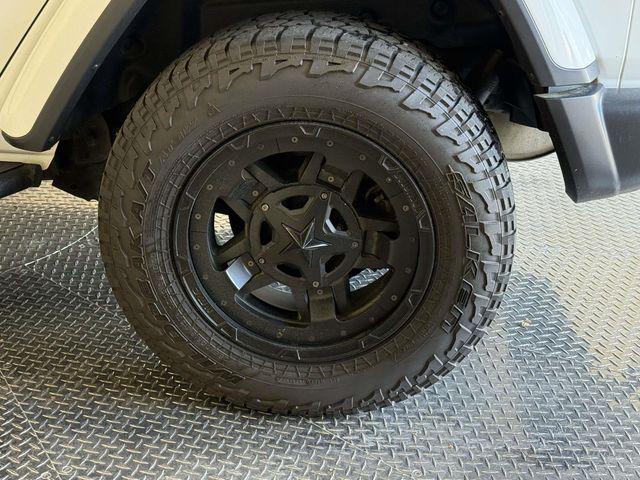 2020 Jeep Wrangler Sahara 4x4