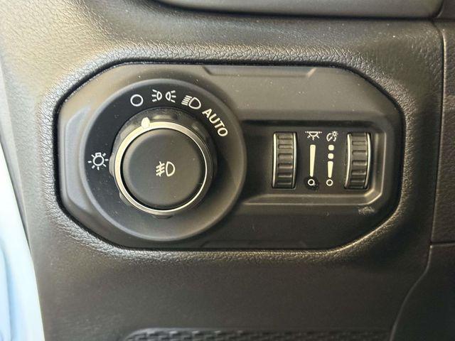 2020 Jeep Wrangler Sahara 4x4