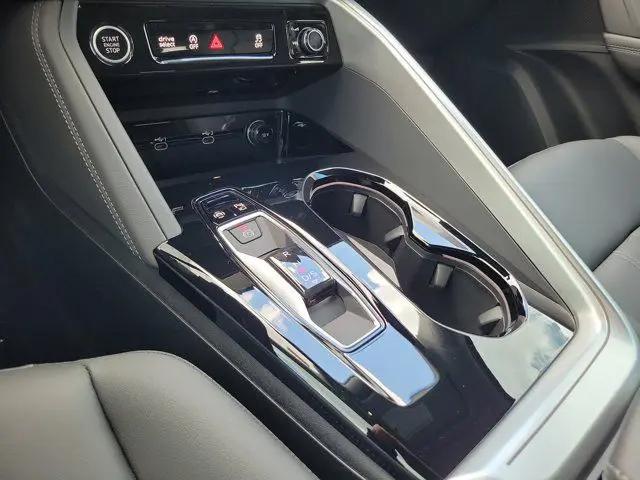 2026 Audi Q5 Premium Plus TFSI quattro S tronic
