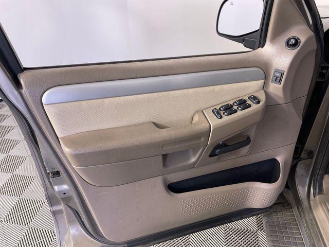 2002 Mercury Mountaineer Base