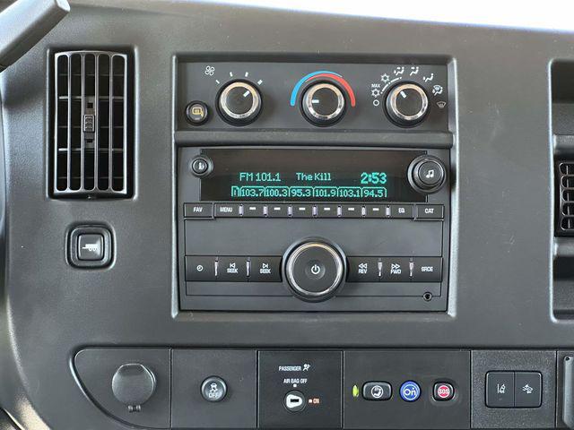 2024 Chevrolet Express Passenger RWD 3500 Extended Wheelbase LT