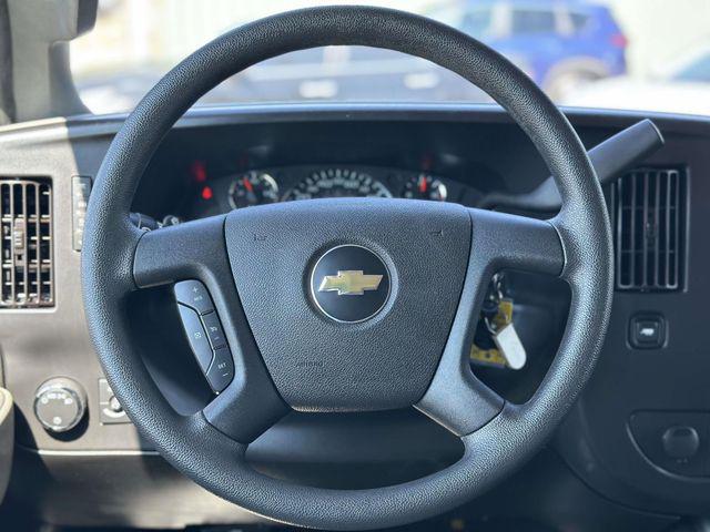 2024 Chevrolet Express Passenger RWD 3500 Extended Wheelbase LT