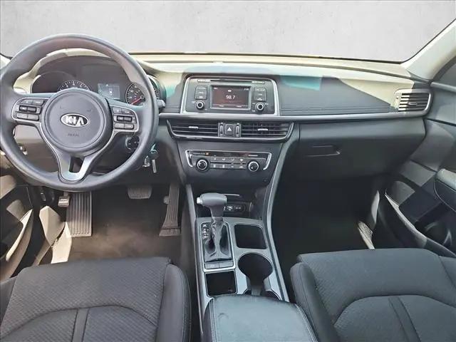 2017 Kia Optima LX