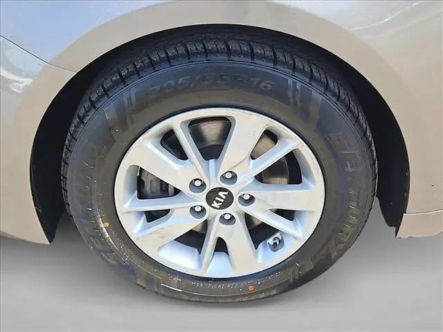 2017 Kia Optima LX