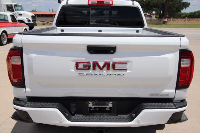 2024 GMC Canyon 2WD Elevation