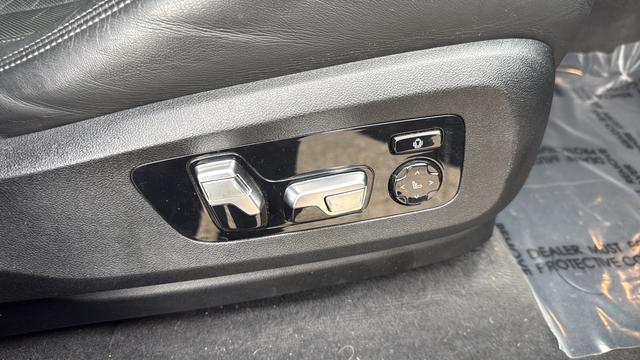 2021 BMW X5 M Base