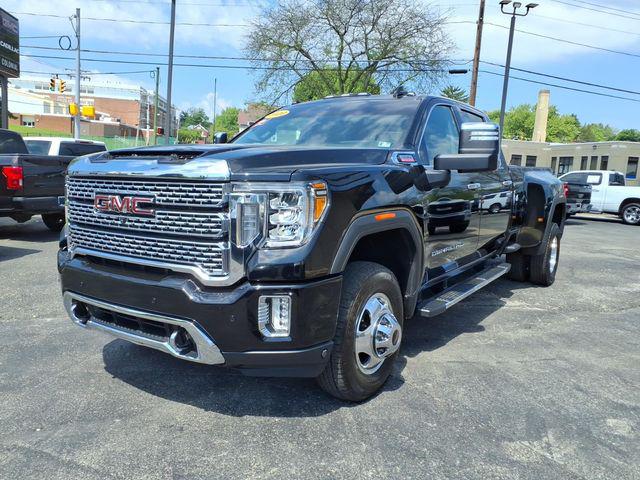 2020 GMC Sierra 3500HD 4WD Crew Cab Long Bed Denali