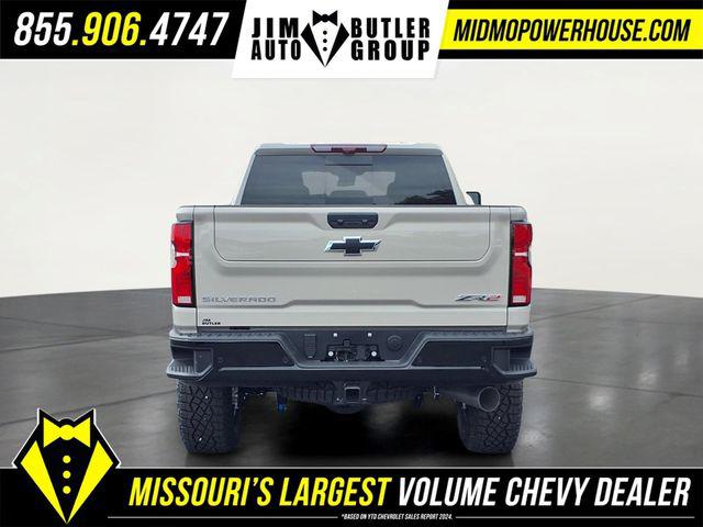 2026 Chevrolet Silverado 2500HD Crew Cab, Standard Bed, XR2, 4WD
