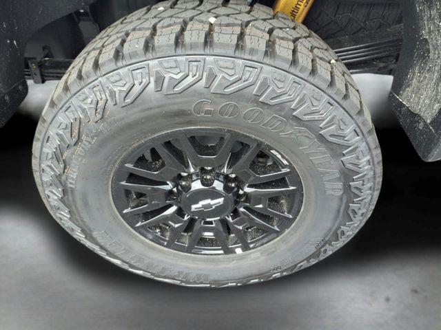 2026 Chevrolet Silverado 2500HD Crew Cab, Standard Bed, XR2, 4WD