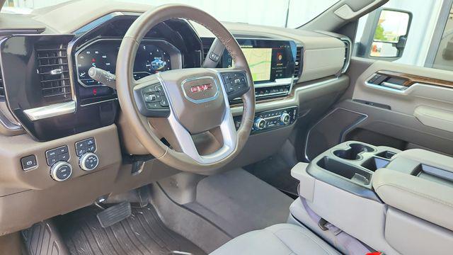 2025 GMC Sierra 2500HD 4WD Crew Cab Standard Bed SLE