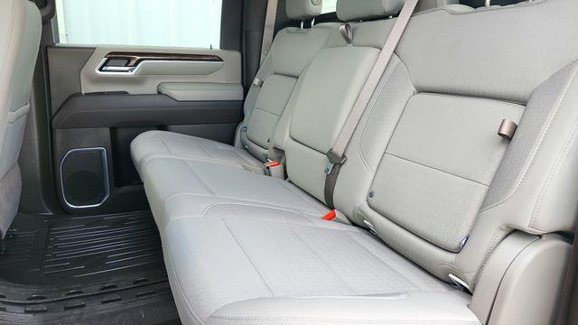 2025 GMC Sierra 2500HD 4WD Crew Cab Standard Bed SLE