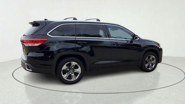 2019 Toyota Highlander Limited Platinum