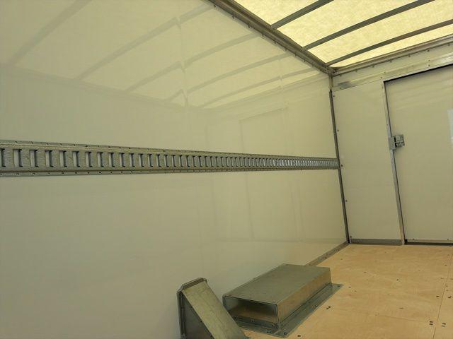 2025 Ford E-350 Cutaway Base