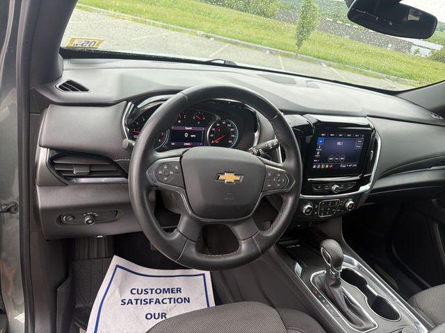 2023 Chevrolet Traverse AWD LT Cloth