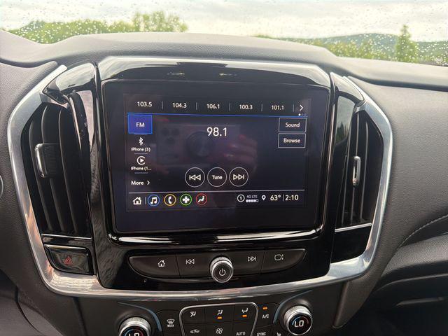 2023 Chevrolet Traverse AWD LT Cloth