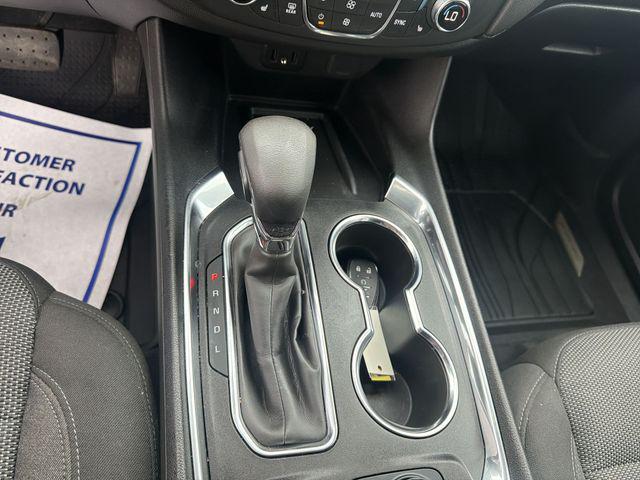 2023 Chevrolet Traverse AWD LT Cloth
