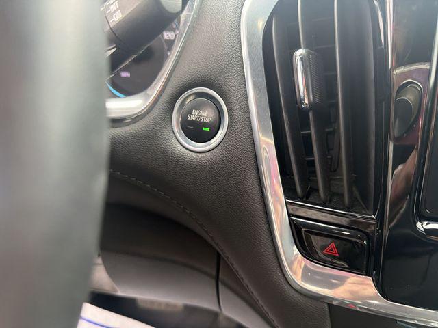 2023 Chevrolet Traverse AWD LT Cloth