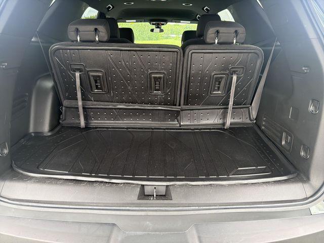 2023 Chevrolet Traverse AWD LT Cloth
