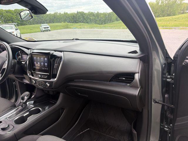 2023 Chevrolet Traverse AWD LT Cloth