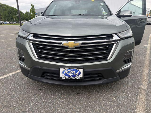 2023 Chevrolet Traverse AWD LT Cloth
