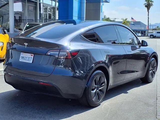 2024 Tesla Model Y Long Range Single Motor Rear-Wheel Drive