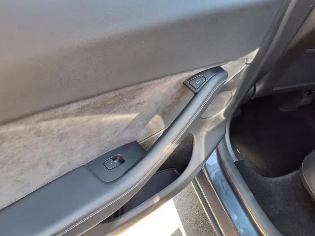 2024 Tesla Model Y Long Range Single Motor Rear-Wheel Drive