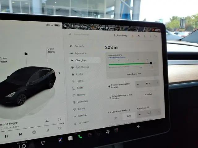 2024 Tesla Model Y Long Range Single Motor Rear-Wheel Drive
