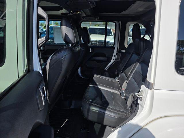 2022 Jeep Wrangler Unlimited Sahara Altitude 4x4