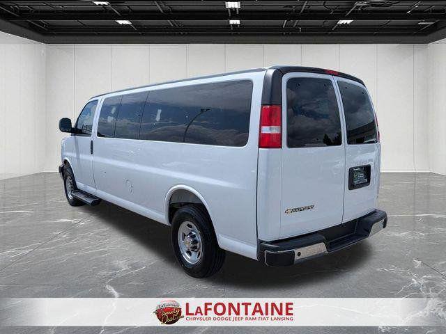 2025 Chevrolet Express Passenger RWD 3500 Extended Wheelbase LT