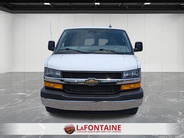 2025 Chevrolet Express Passenger RWD 3500 Extended Wheelbase LT