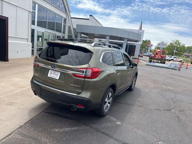 2025 Subaru Ascent Premium 8-Passenger