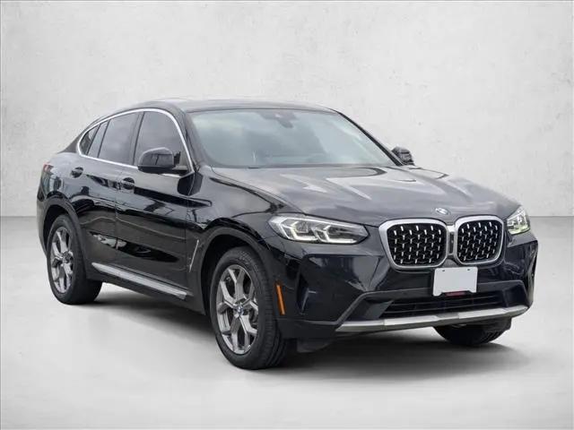 2023 BMW X4 xDrive30i