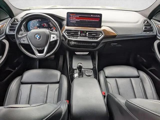 2023 BMW X4 xDrive30i