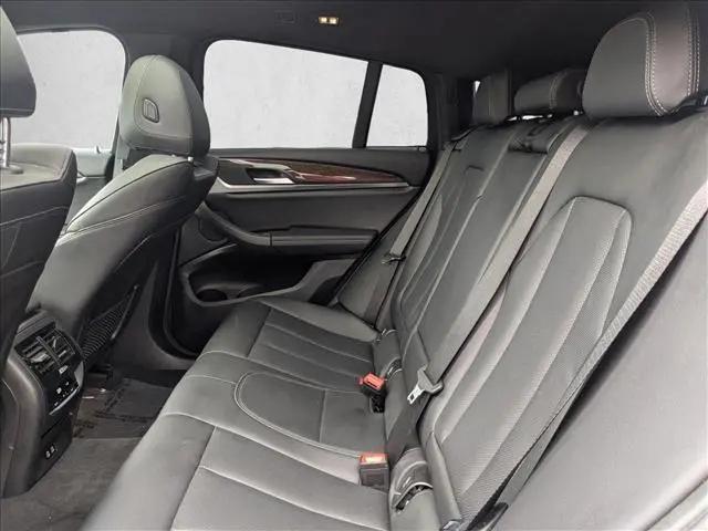 2023 BMW X4 xDrive30i