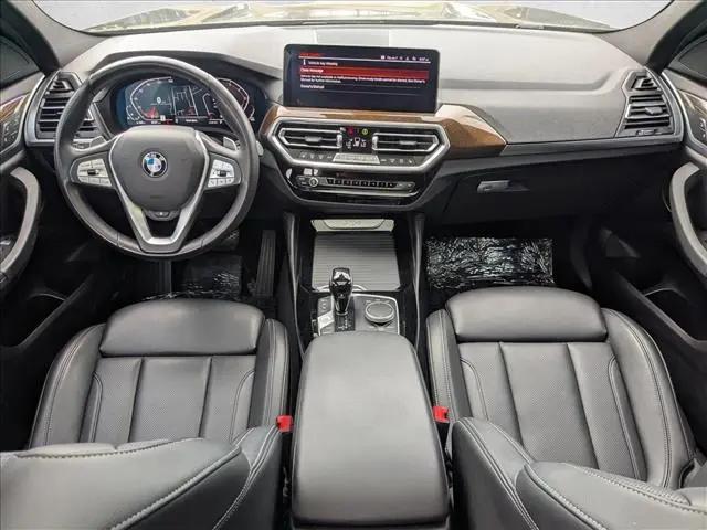 2023 BMW X4 xDrive30i