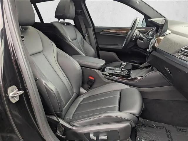 2023 BMW X4 xDrive30i