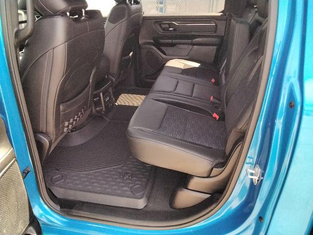 2023 Ram 1500 Big Horn Crew Cab 4x4 5'7" Box