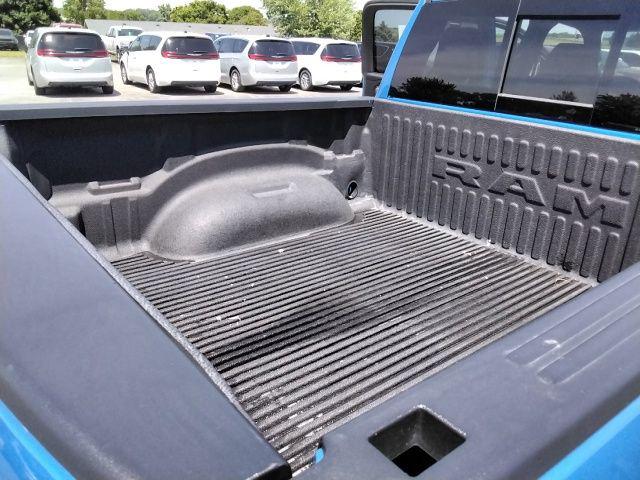 2023 Ram 1500 Big Horn Crew Cab 4x4 5'7" Box