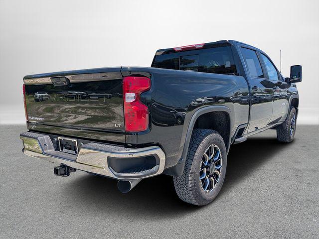 2026 Chevrolet Silverado 2500HD Crew Cab, Standard Bed, LT, 4WD