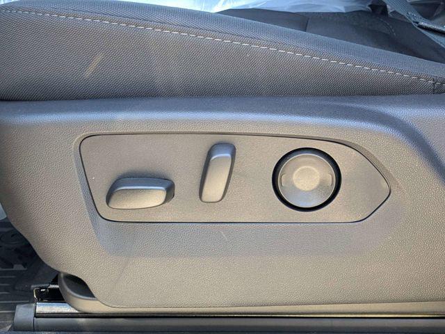 2026 Chevrolet Silverado 2500HD Crew Cab, Standard Bed, LT, 4WD