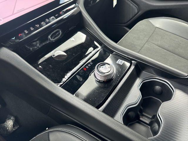 2026 Jeep Grand Cherokee L Altitude 4x2