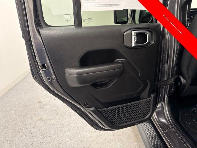 2021 Jeep Gladiator Sport