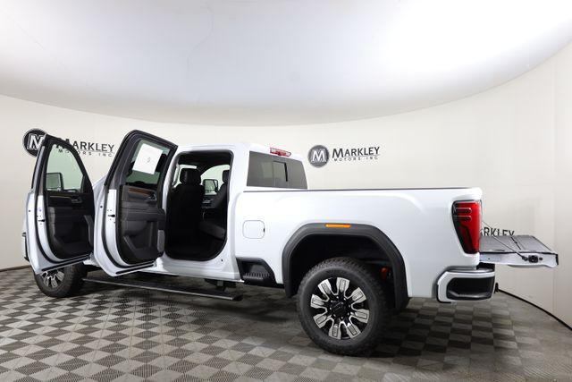 2026 GMC Sierra 2500HD Crew Cab, Standard Bed, Denali, 4WD