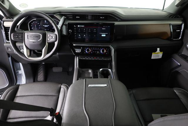2026 GMC Sierra 2500HD Crew Cab, Standard Bed, Denali, 4WD