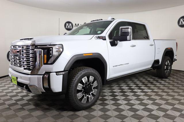 2026 GMC Sierra 2500HD Crew Cab, Standard Bed, Denali, 4WD