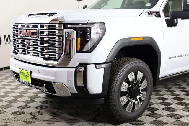 2026 GMC Sierra 2500HD Crew Cab, Standard Bed, Denali, 4WD