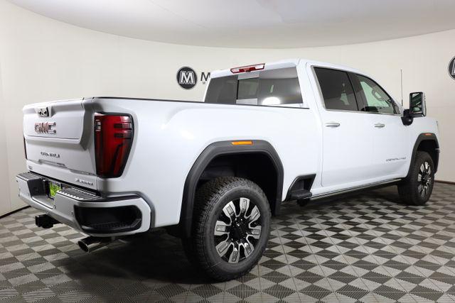 2026 GMC Sierra 2500HD Crew Cab, Standard Bed, Denali, 4WD