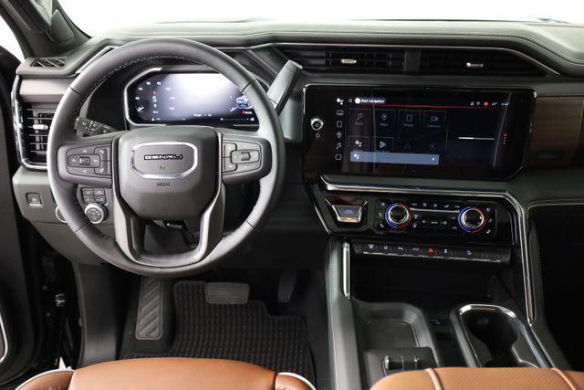 2026 GMC Sierra 2500HD Crew Cab, Standard Bed, Denali Ultimate, 4WD