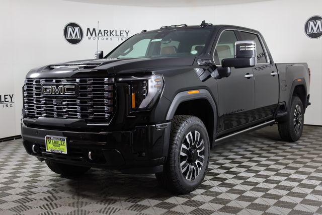 2026 GMC Sierra 2500HD Crew Cab, Standard Bed, Denali Ultimate, 4WD