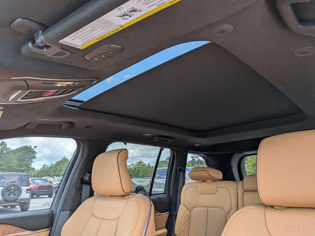 2026 Jeep Grand Cherokee Summit 4x4